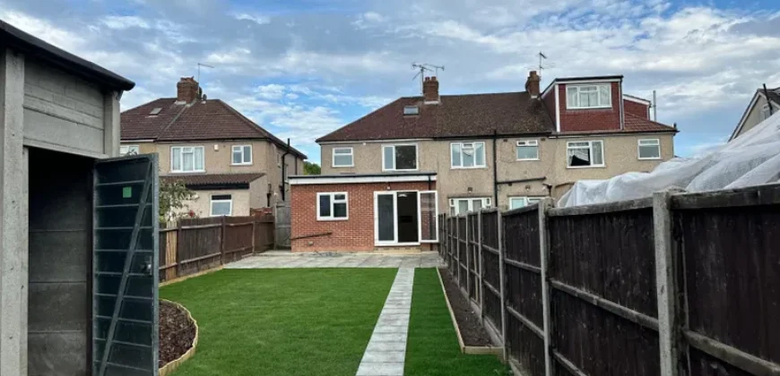 4 bed end terrace house to rent Windsor Crescent, Harrow, Greater London HA2