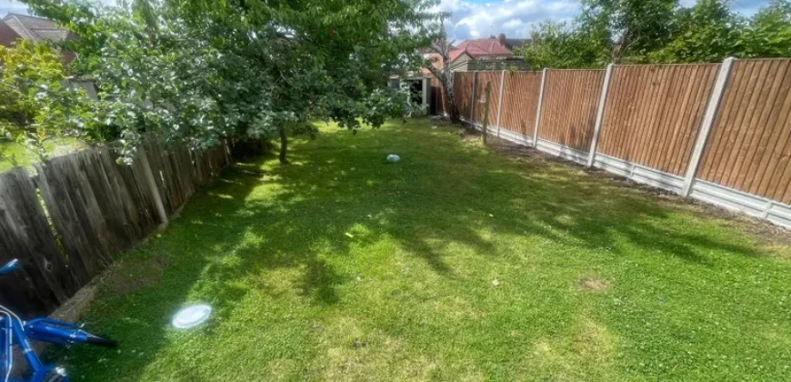2 bed maisonette to rent Rayners Lane, Harrow, Greater London HA2