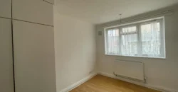 2 bed Maisonette to rent Rowe Walk, Harrow, Greater London HA2
