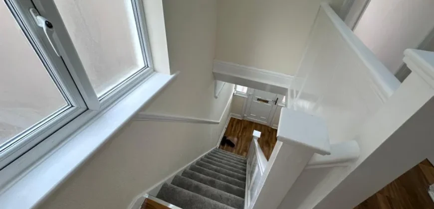4 bed end terrace house to rent Windsor Crescent, Harrow, Greater London HA2