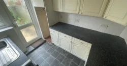 2 bed Maisonette to rent Rowe Walk, Harrow, Greater London HA2