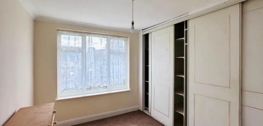 3 bed terraced house to rent Toorack Road, Harrow, Greater London HA3