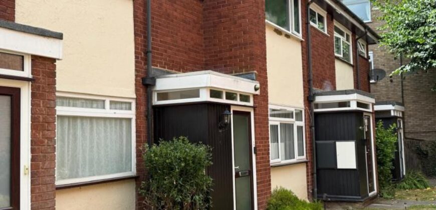Cherry Croft Gardens, Pinner, Greater London, HA5 4JU