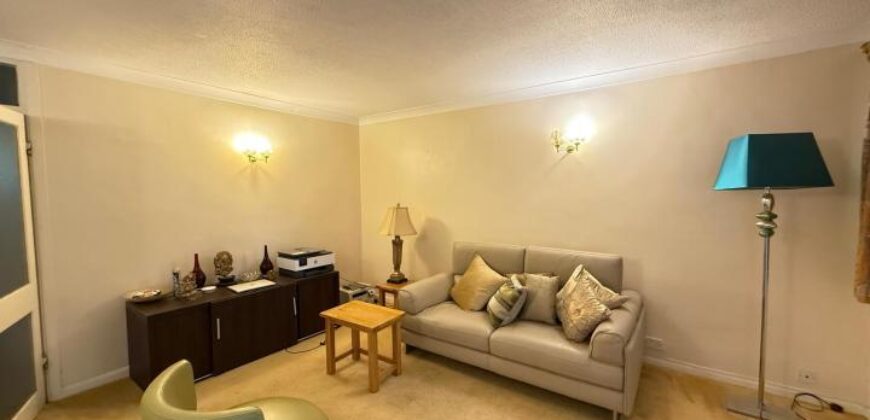 Cherry Croft Gardens, Pinner, Greater London, HA5 4JU