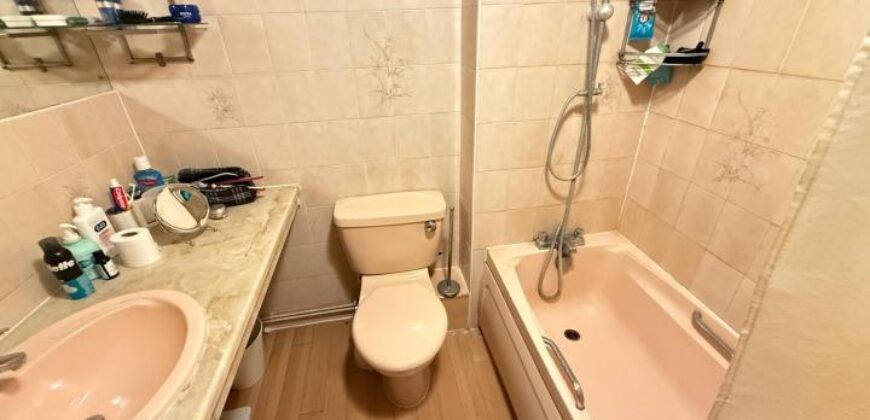 Cherry Croft Gardens, Pinner, Greater London, HA5 4JU