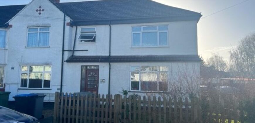 Greenway, Harrow, Greater London, HA3 0TS