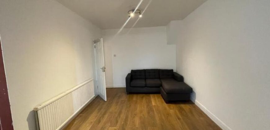 Wynchgate, Eastcote Lane, Northolt, Greater London, UB5 4HS