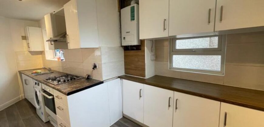 Wynchgate, Eastcote Lane, Northolt, Greater London, UB5 4HS